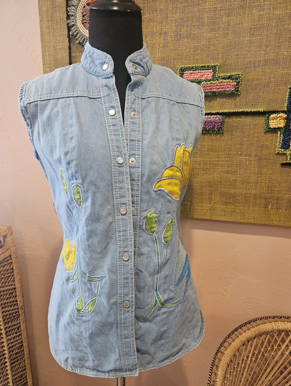 Vtg 70s Denim Floral Button Up Vest